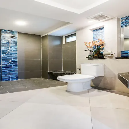 Oyo 458 Nakorn Siam Boutique โรงแรม Pattaya