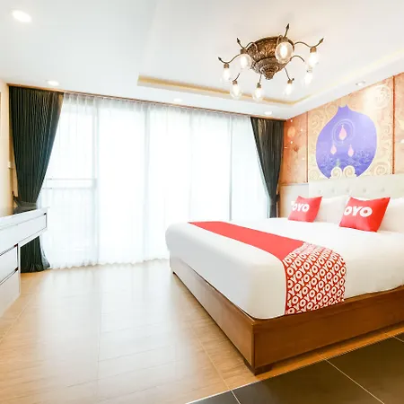 โรงแรม Oyo 458 Nakorn Siam Boutique