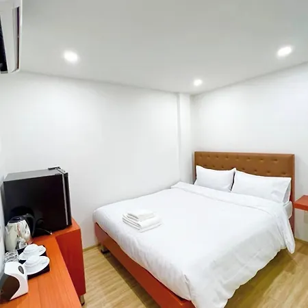 Hotel The
