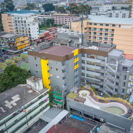 Eastiny Hotel