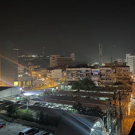 โรงแรม Babylon