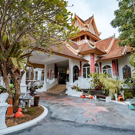 Lanna By Kasalong And 5* Pattaya