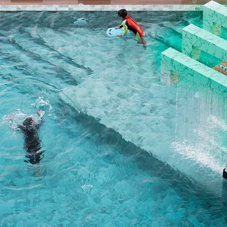 Lewit Pattaya, A Member Of Radisson Individuals โรงแรม