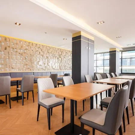 Lewit Pattaya, A Member Of Radisson Individuals โรงแรม