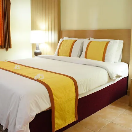 โรงแรม Palm Garden