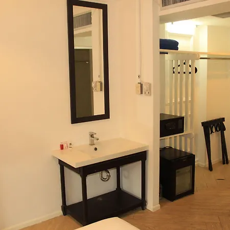 Kudos Boutique 4*