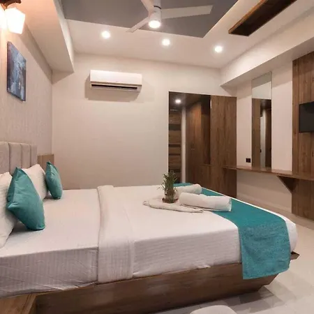 โรงแรม Lucky 3*