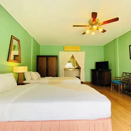 Safari Riviera 3* Pattaya