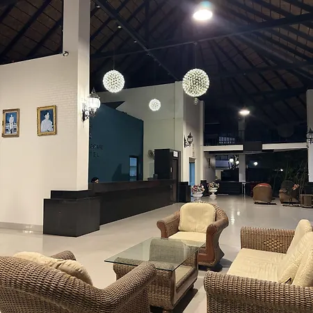Baan Bangsare Resotel Chonburi 5*