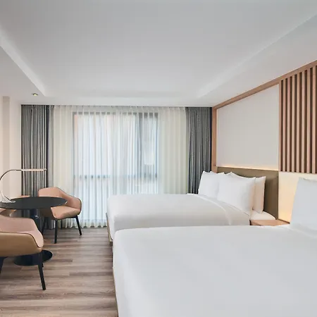 Courtyard By Marriott North