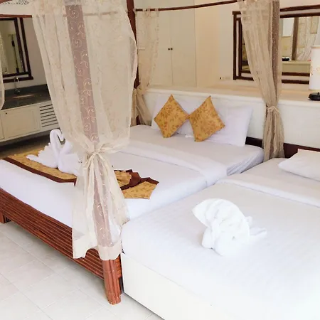 โรงแรม Raya Private Pool *