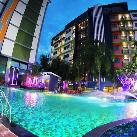 Arthitaya Nature & Lakkhana Poolside Pattaya