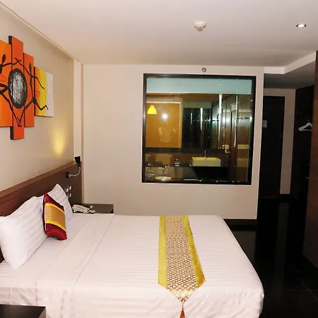 Arthitaya Nature & Lakkhana Poolside Pattaya