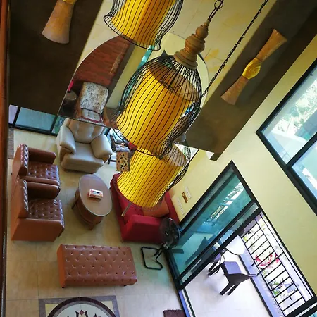 โรงแรม Dolphinplace Pattaya