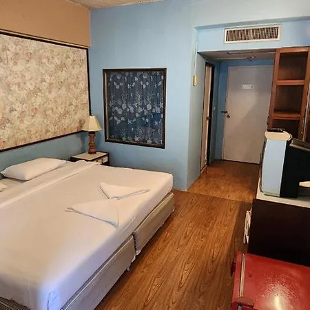 Safari Riviera Pattaya