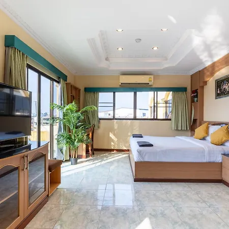 La Casa South 3*