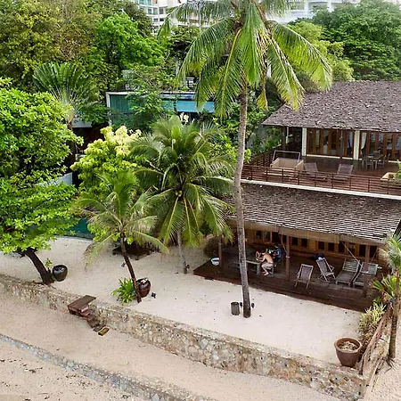 วันหยุดที่บ้าน Tiki House