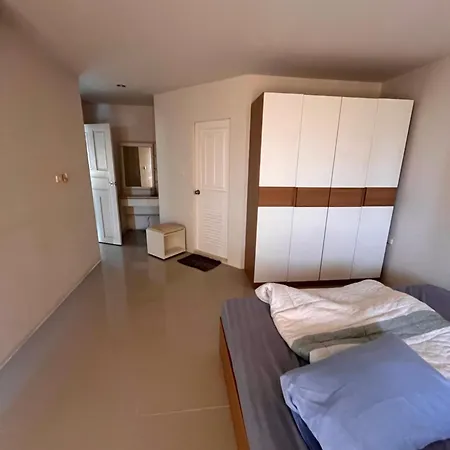 Center Point Homestay