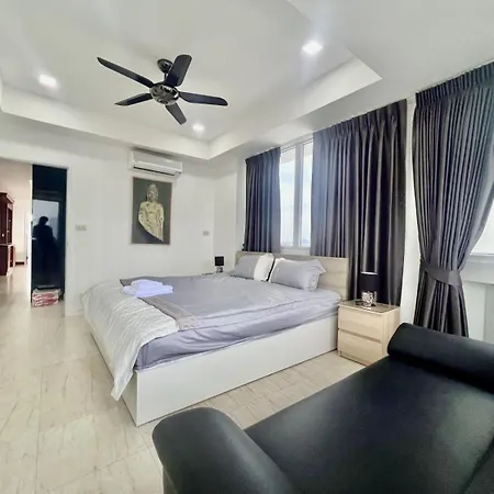 Luxury With A Sea View Near Dongtan วันหยุดที่บ้าน Pattaya