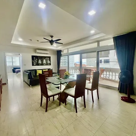 วันหยุดที่บ้าน Luxury With A Sea View Near Dongtan
