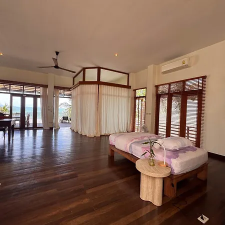 Tiki House วันหยุดที่บ้าน