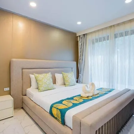 Sol, Luxe 5 Beds *
