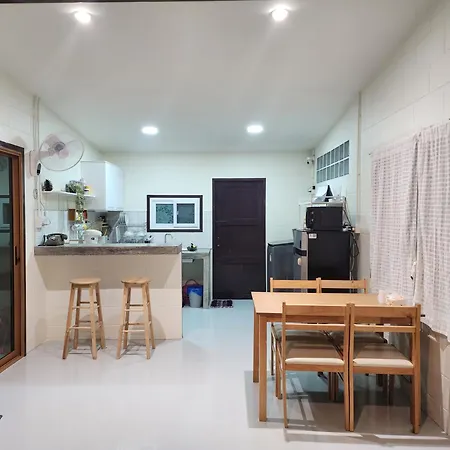 Homestay 78'shometel 102 Superking Size Bed Pattaya