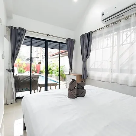 Villa Luxury Pool Center C8 - 4 Bedroom