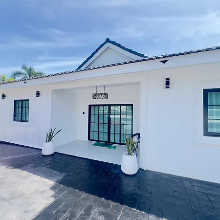 Luxury Near Center Pattaya