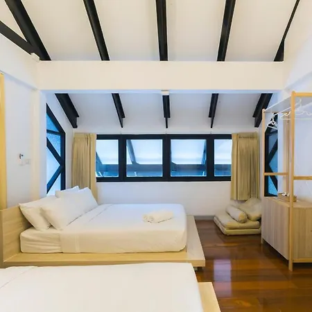 วิลล่า Saga Pool House 5br, 200m From Pattaya