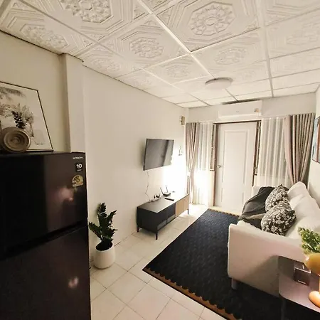Holiday home ## Friendly Space Townhouse Walking Street And 2km ## *