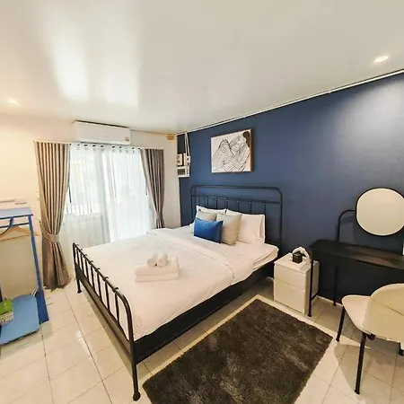 ## Friendly Space Townhouse Walking Street And 2km ##