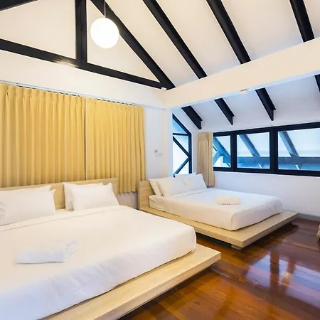 Saga Pool House 5br, 200m From