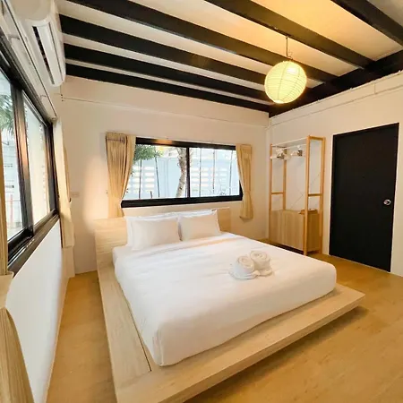 Saga Pool House 5br, 200m From วิลล่า Pattaya