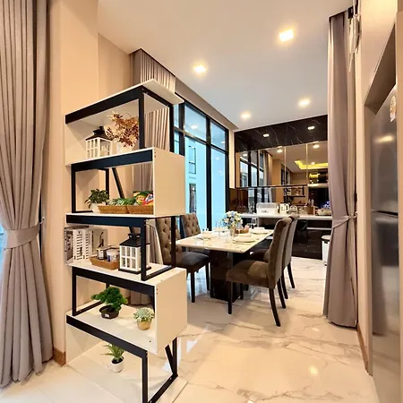 Chilla * Pattaya