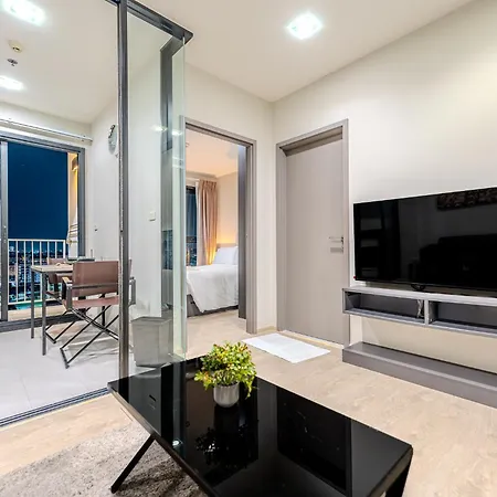 Apartment The Base By Silqstay Iv *