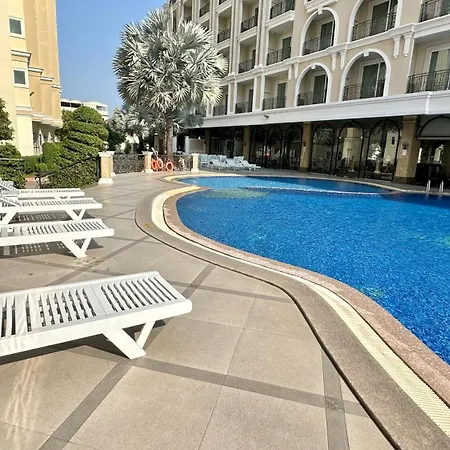 Lk Crystal Pattaya