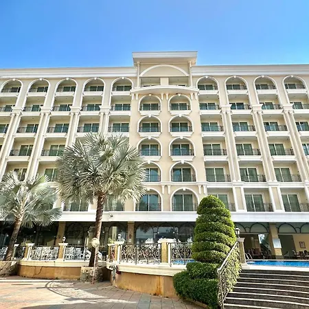 Lk Crystal Pattaya