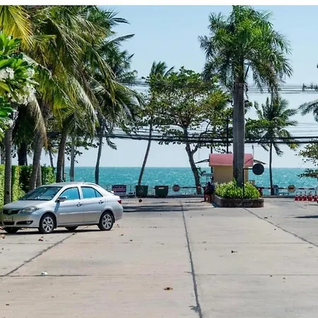 อพาร์ทเม้น Paradise Condominimum Jomtien *