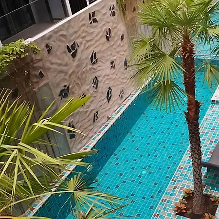 Laid Back Tropical Garden * Pattaya