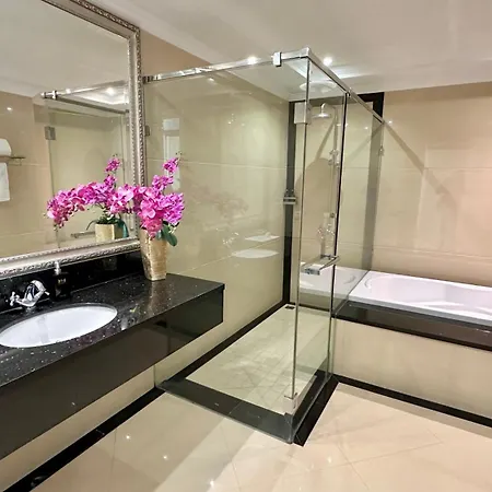 Lk Crystal Pattaya