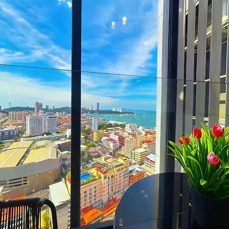 芭提雅市中心海滩公寓预定 高层海景房 海滩步行街 F25 Pattaya