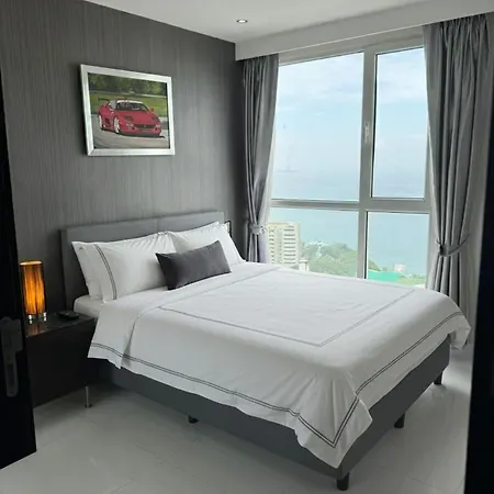 Panoramic Sea View At Sky Residences - Pratamnak Modern *