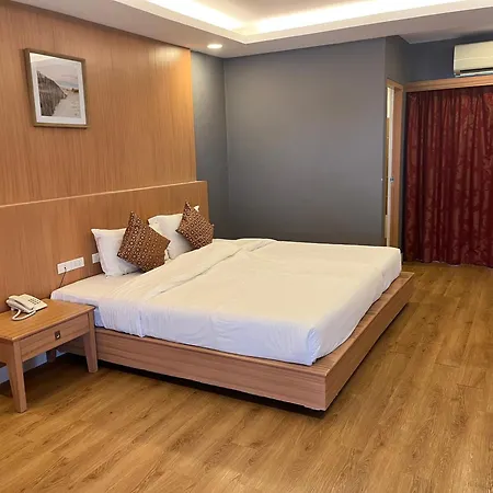 อพาร์ทเม้น Curve Boutique Pattaya
