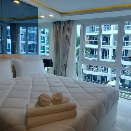 Grand Avenue Pattaya, 2bed 2baths, Pool-view 66sqm Pattaya