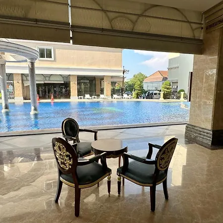 Lk Crystal * Pattaya
