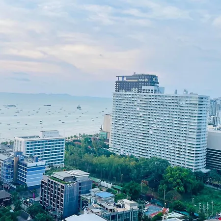 Apartment The Base 2 Bed 1 Bath 514 By Numam Pattaya