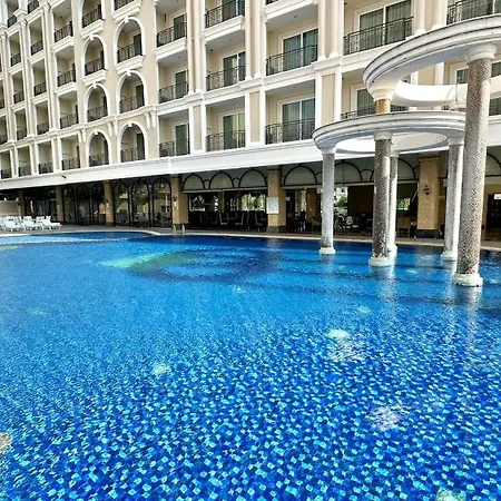 อพาร์ทเม้น Lk Crystal