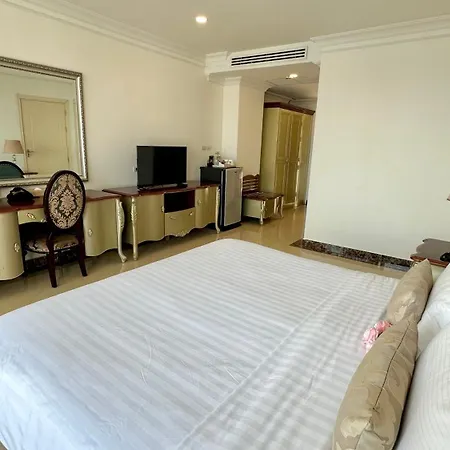 Lk Crystal * Pattaya