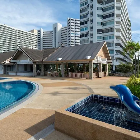 Jomtien Condotel Seaview 11th Floor Apartment *